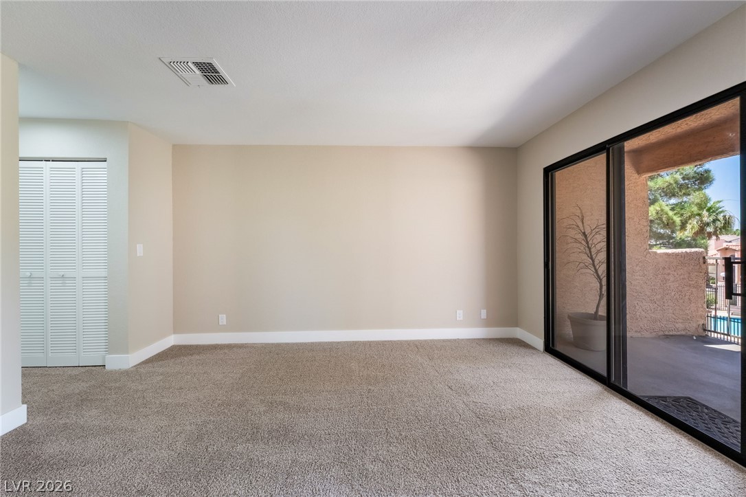 2716 Laguna Shores Lane Las Vegas NV 89121