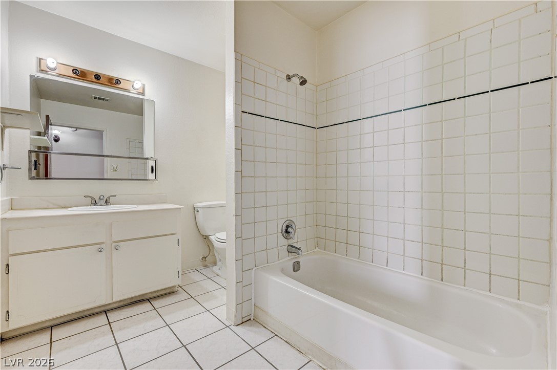 7708 Alina Avenue Las Vegas NV 89145