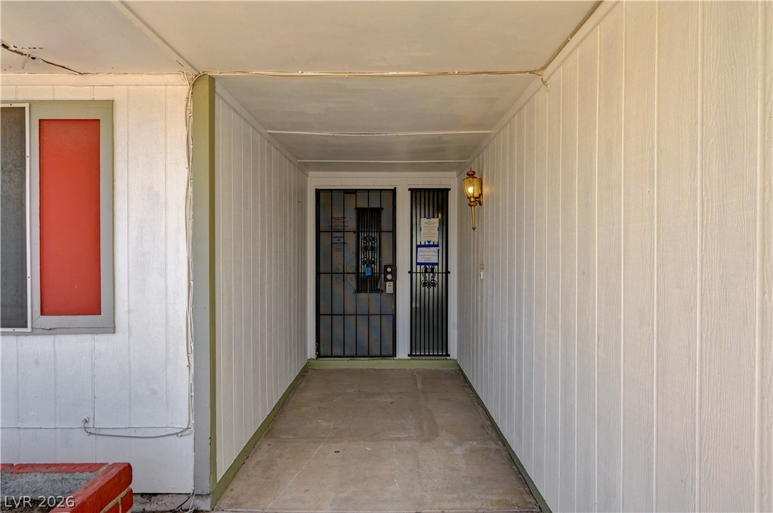 7708 Alina Avenue Las Vegas NV 89145
