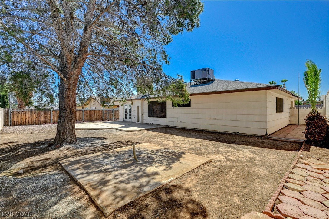 7708 Alina Avenue Las Vegas NV 89145