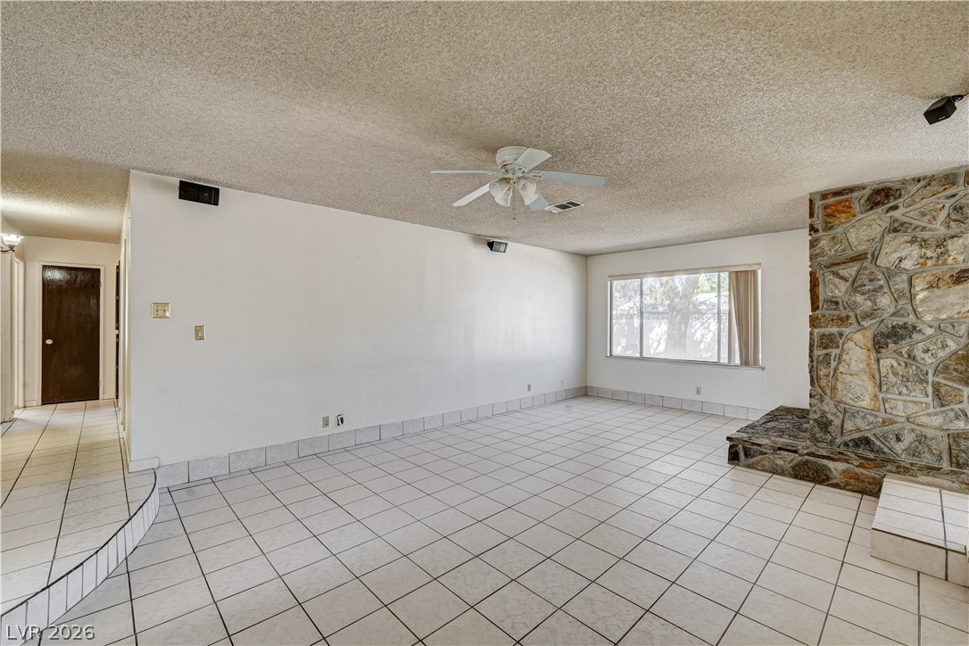 7708 Alina Avenue Las Vegas NV 89145