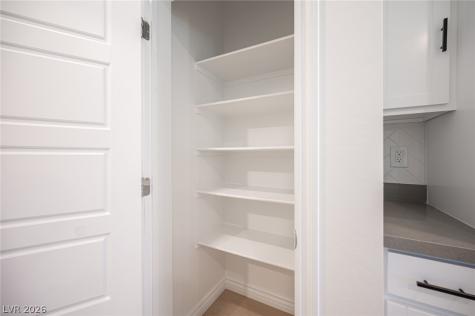 8847 Roadrunner Ravine Street Las Vegas NV 89166