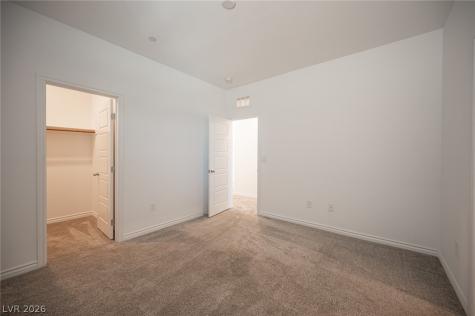 8847 Roadrunner Ravine Street Las Vegas NV 89166