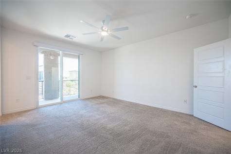 8847 Roadrunner Ravine Street Las Vegas NV 89166