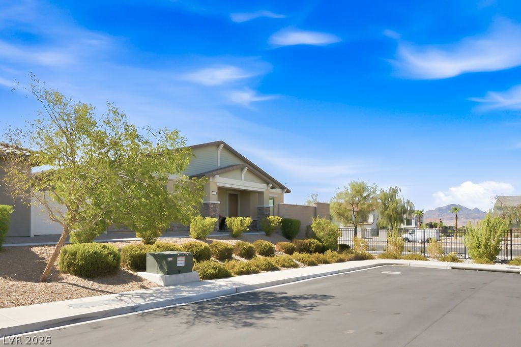 794 Charming Holly Street Henderson NV 89011