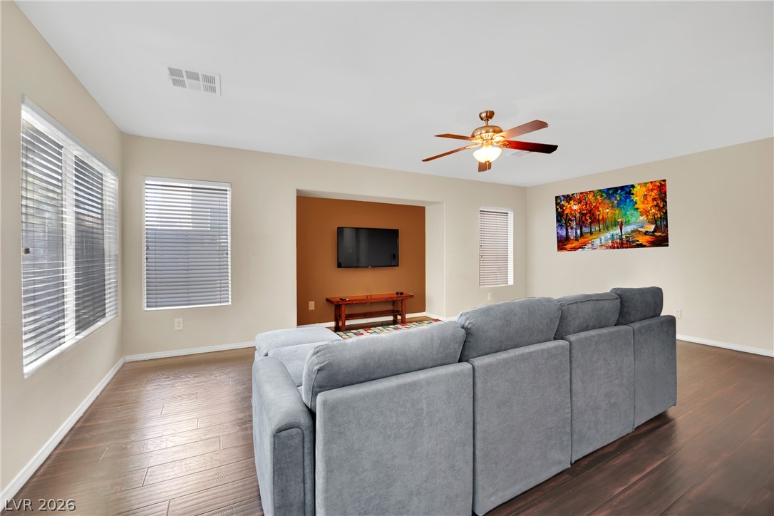 10648 West Medicine Bow Street Las Vegas NV 89183