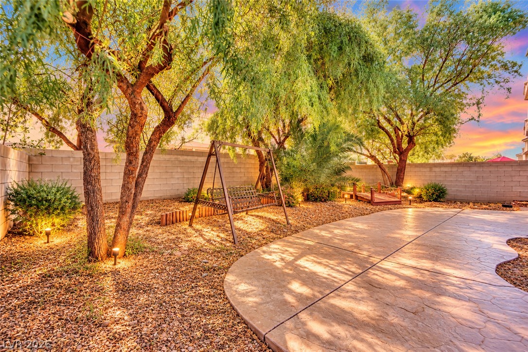 10648 West Medicine Bow Street Las Vegas NV 89183