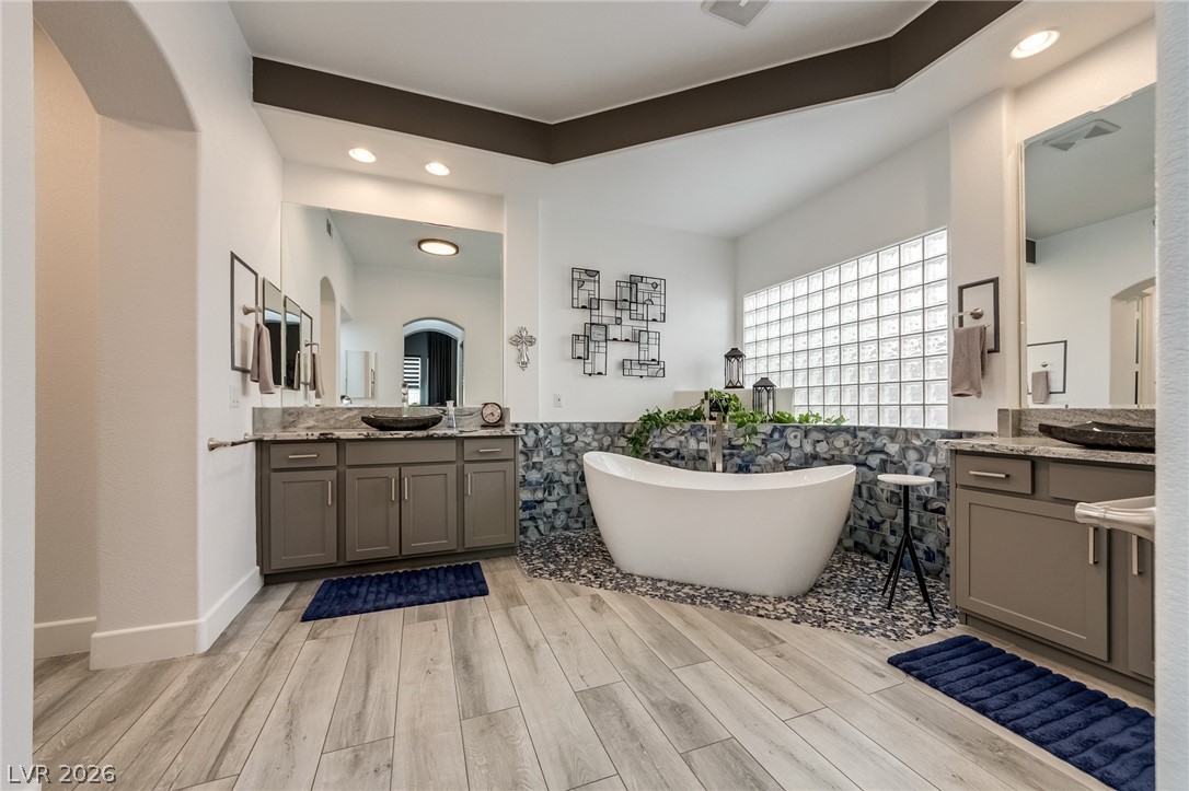 304 Nottinghill Gate Las Vegas NV 89145
