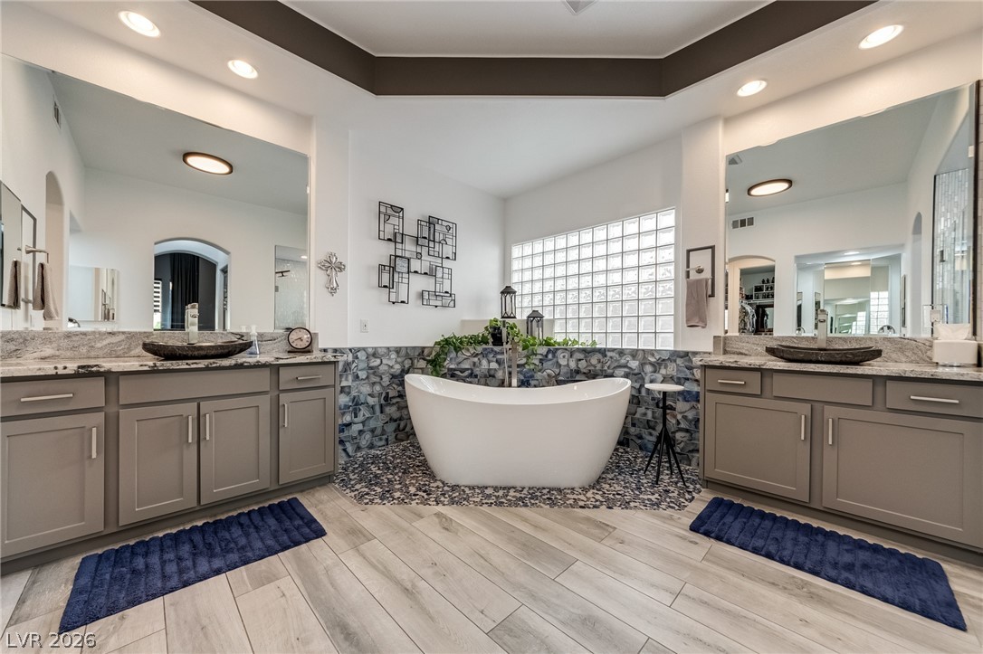 304 Nottinghill Gate Las Vegas NV 89145