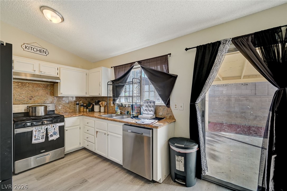 4412 Bristol Manor Drive Las Vegas NV 89108