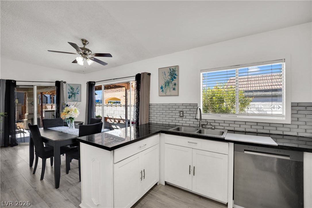 2913 Du Barry Manor Lane Las Vegas NV 89108