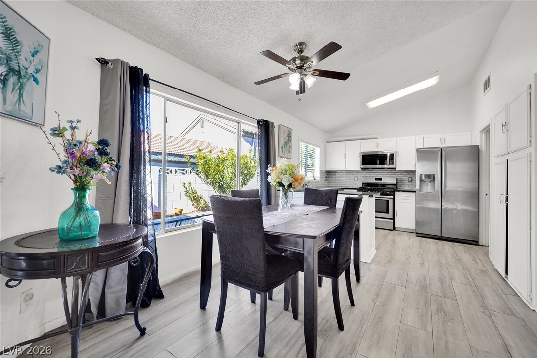 2913 Du Barry Manor Lane Las Vegas NV 89108