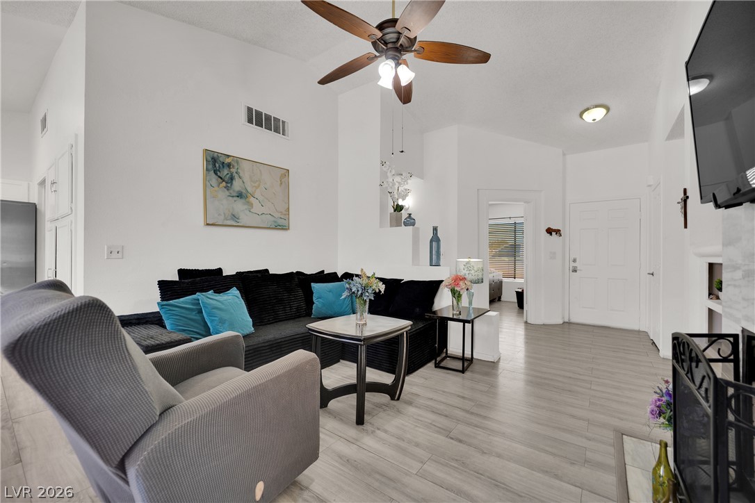 2913 Du Barry Manor Lane Las Vegas NV 89108