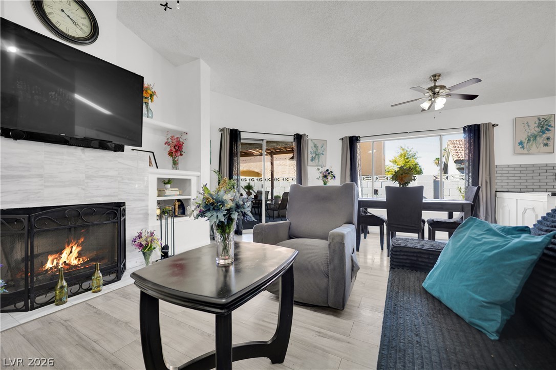 2913 Du Barry Manor Lane Las Vegas NV 89108