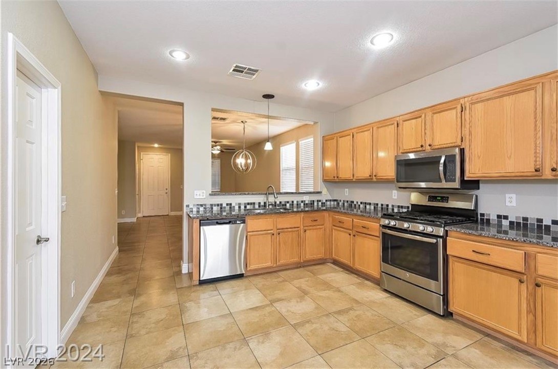 5012 Charlo Drive Las Vegas NV 89131