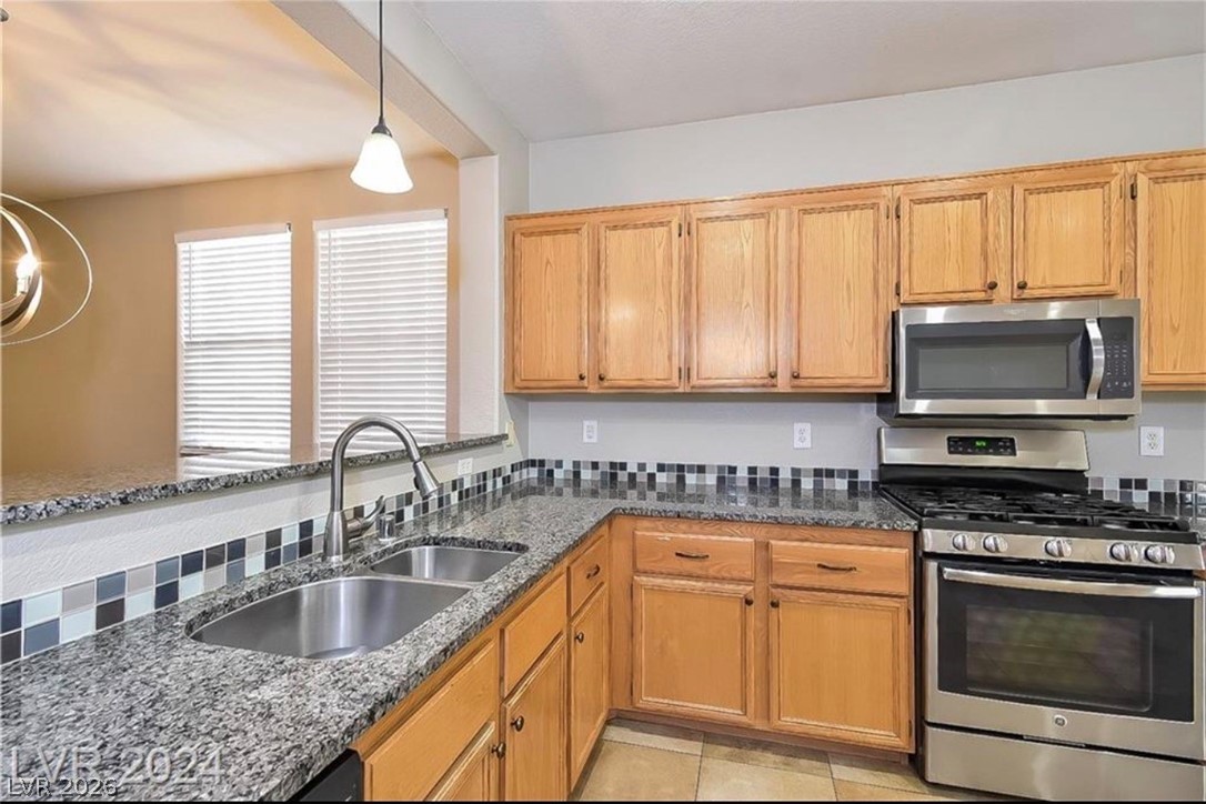 5012 Charlo Drive Las Vegas NV 89131