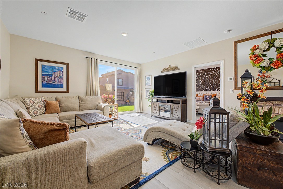 290 Fossil Falls Street Henderson NV 89015
