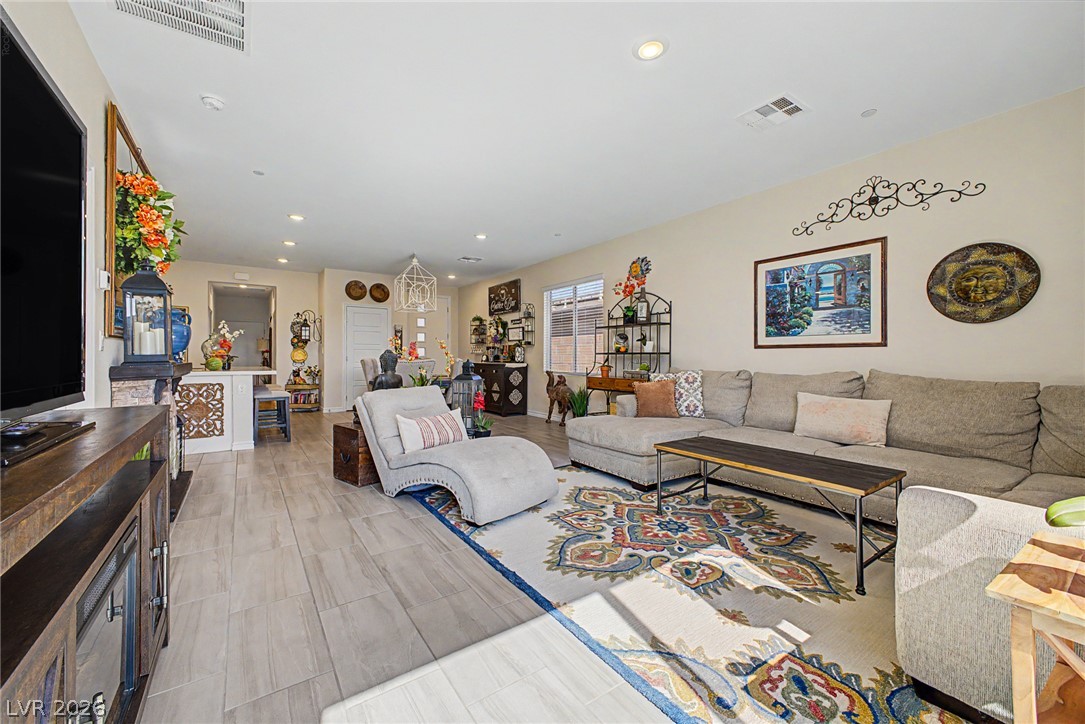290 Fossil Falls Street Henderson NV 89015
