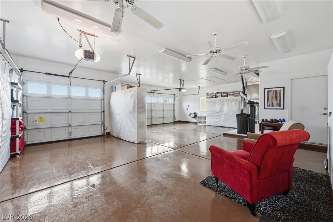 10001 Cresent Creek Drive Las Vegas NV 89134