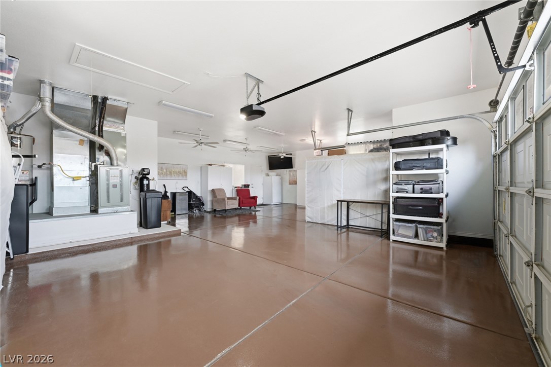 10001 Cresent Creek Drive Las Vegas NV 89134