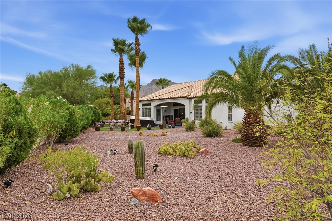10001 Cresent Creek Drive Las Vegas NV 89134