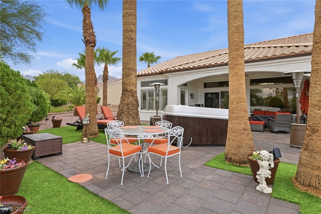 10001 Cresent Creek Drive Las Vegas NV 89134