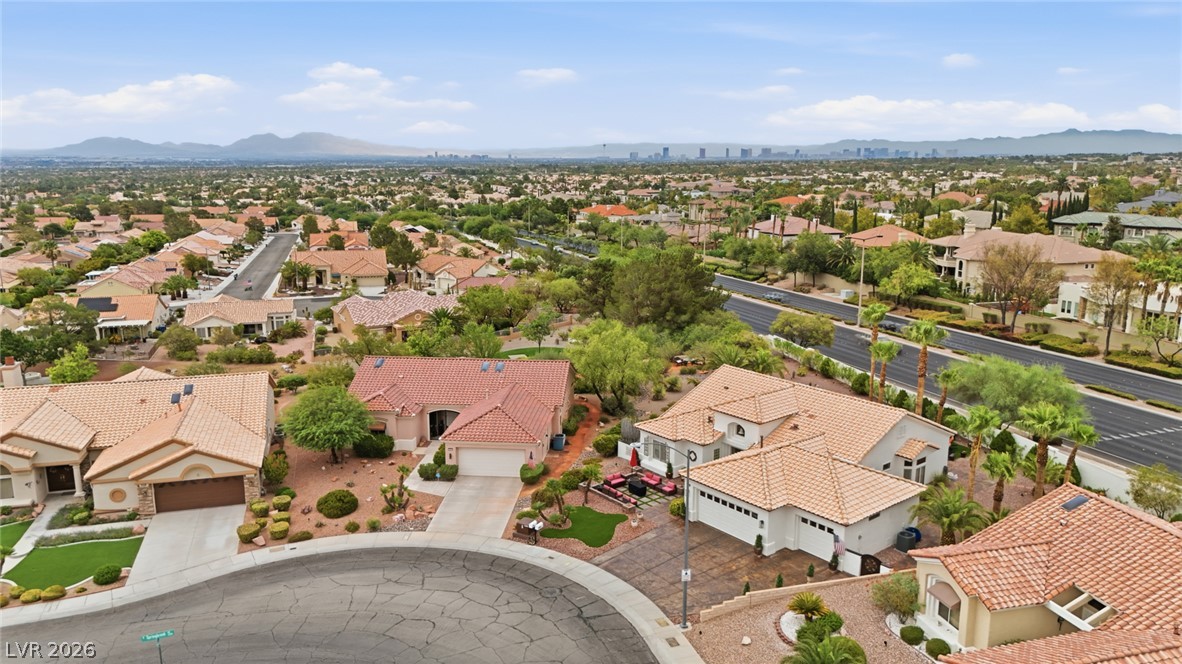 10001 Cresent Creek Drive Las Vegas NV 89134