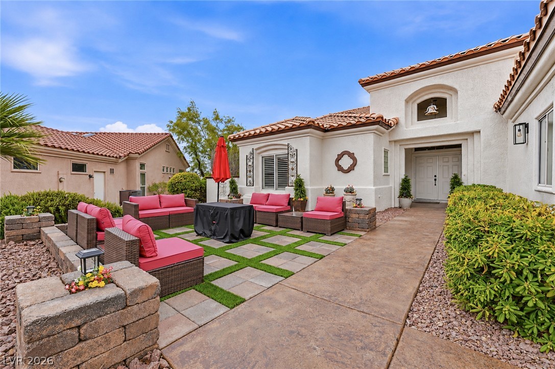 10001 Cresent Creek Drive Las Vegas NV 89134