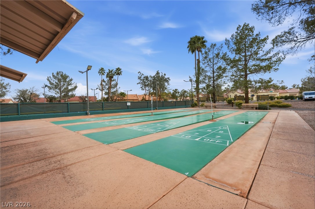 10001 Cresent Creek Drive Las Vegas NV 89134