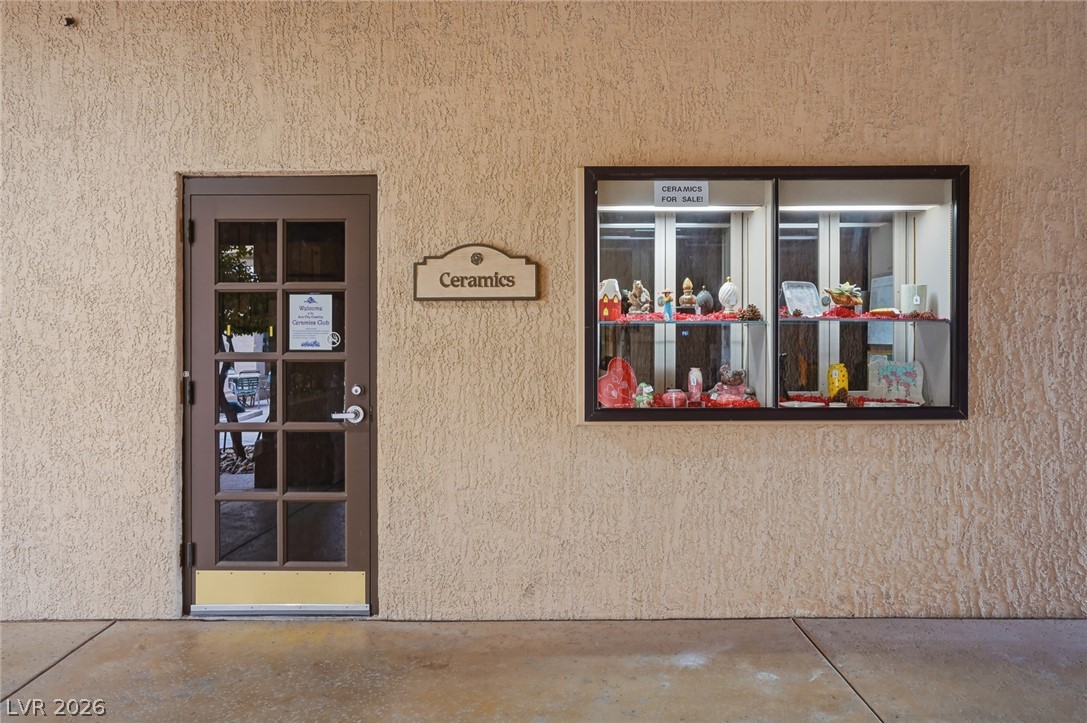 10001 Cresent Creek Drive Las Vegas NV 89134