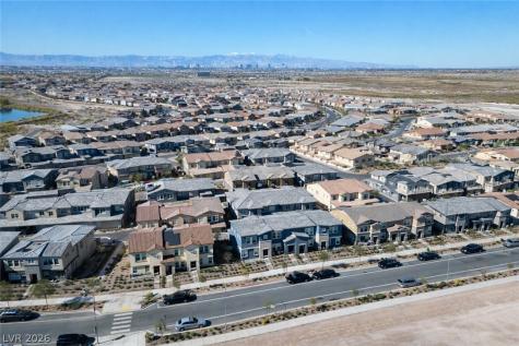 1128 Scarlet Sparrow Street Henderson NV 89011