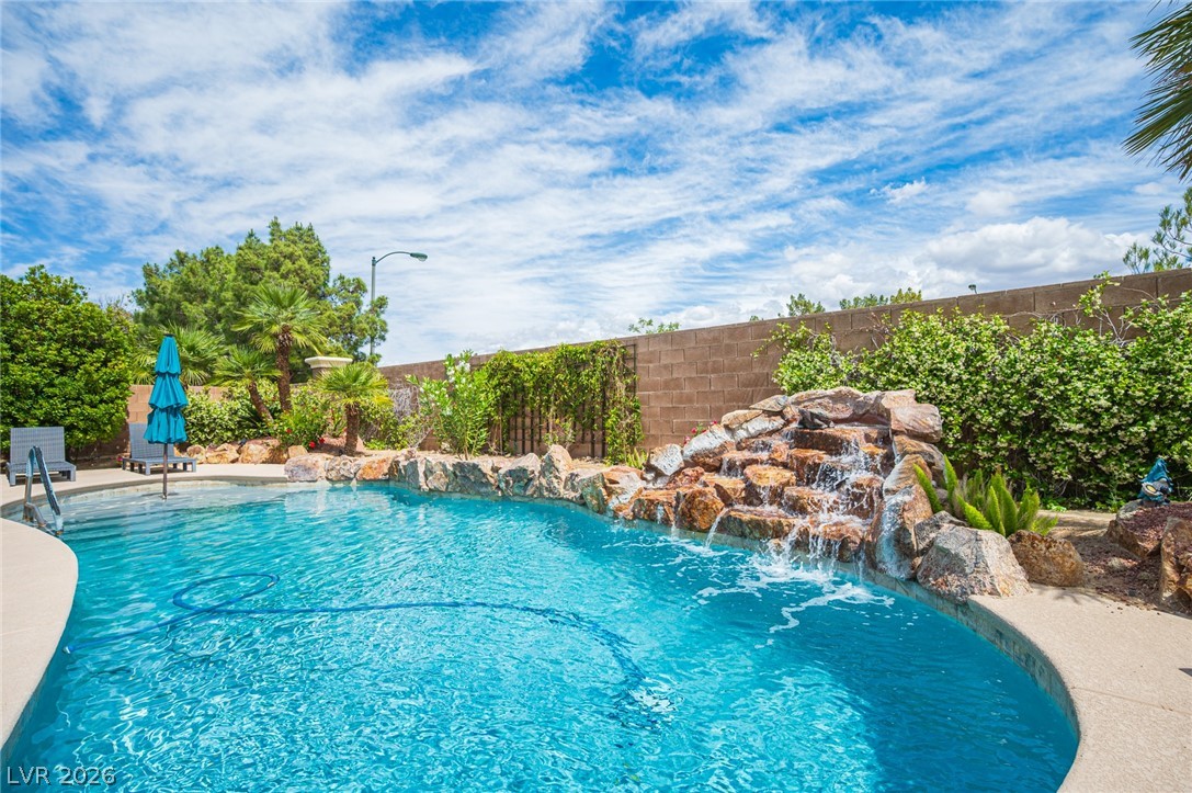 11132 Pentland Downs Street Las Vegas NV 89141