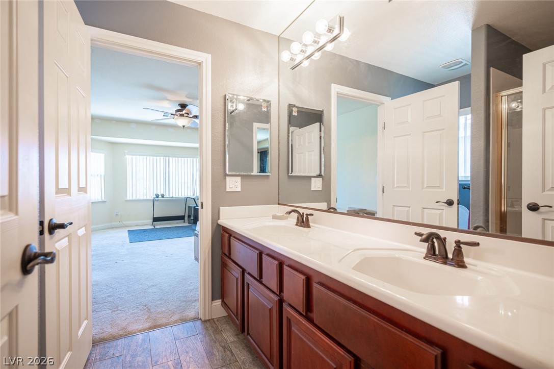 11132 Pentland Downs Street Las Vegas NV 89141