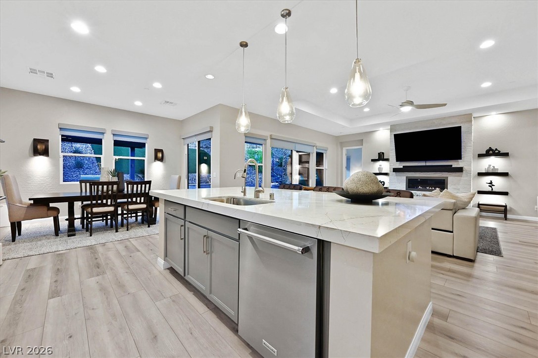 16 Via Tiberina Henderson NV 89011