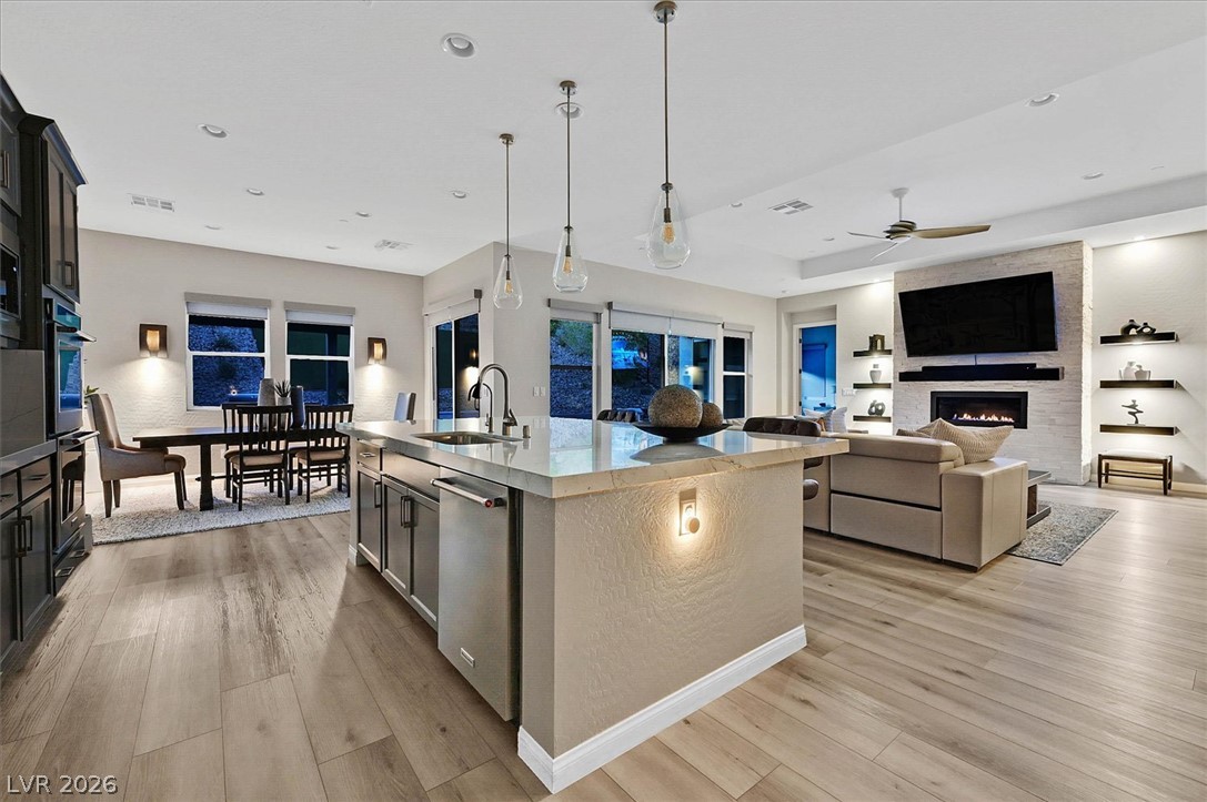 16 Via Tiberina Henderson NV 89011