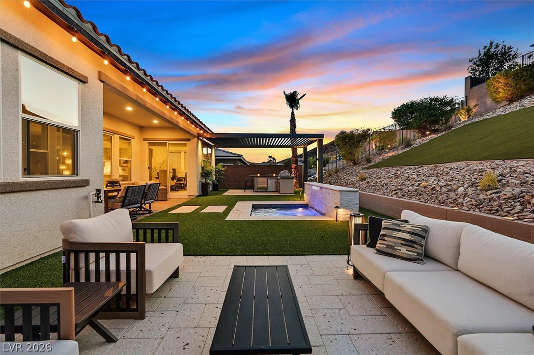 16 Via Tiberina Henderson NV 89011