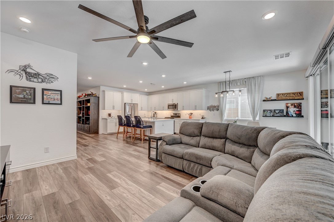 10075 Gila River Street Las Vegas NV 89178