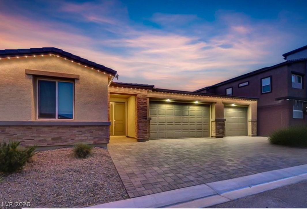 10075 Gila River Street Las Vegas NV 89178