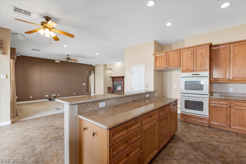 2500 Antique Blossom Avenue Henderson NV 89052