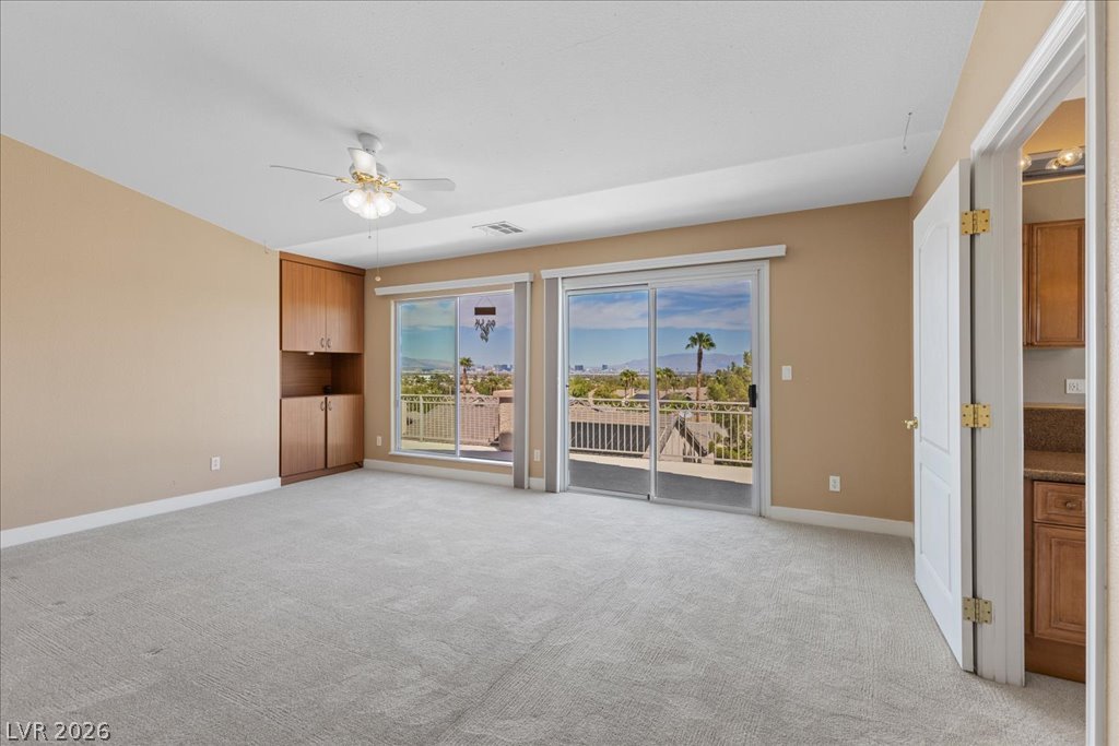 2500 Antique Blossom Avenue Henderson NV 89052