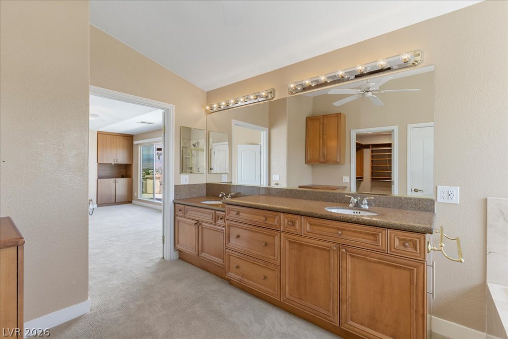2500 Antique Blossom Avenue Henderson NV 89052