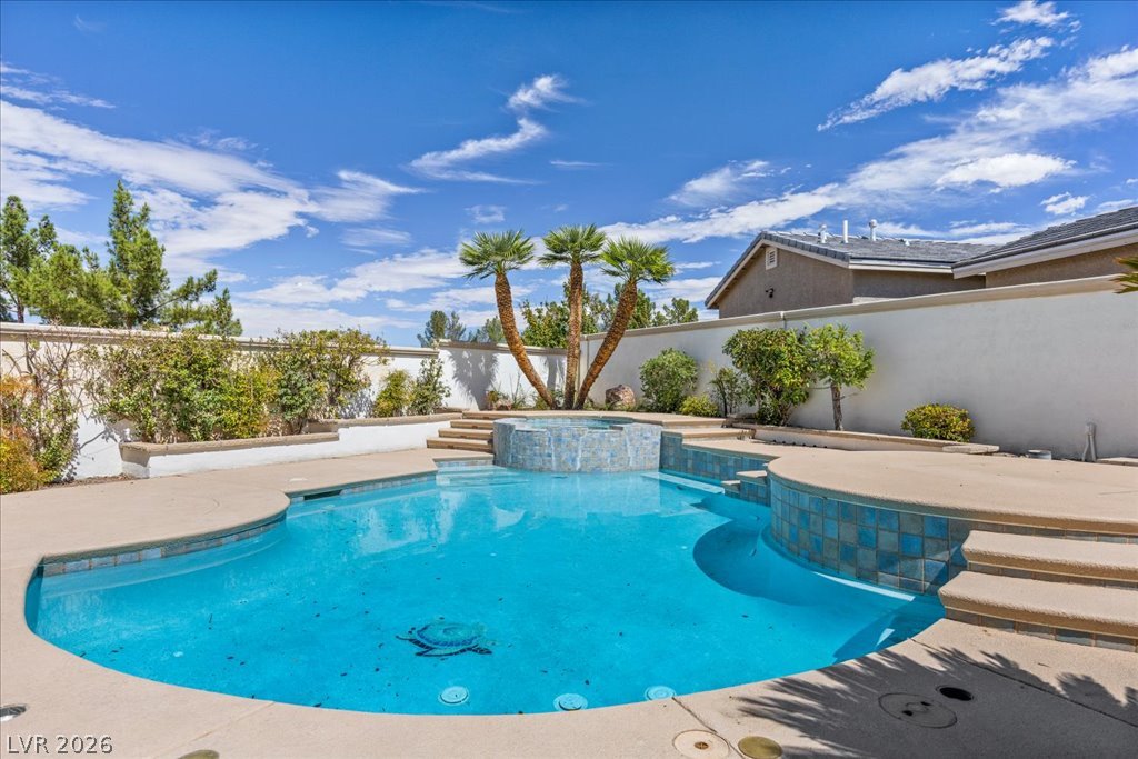 2500 Antique Blossom Avenue Henderson NV 89052