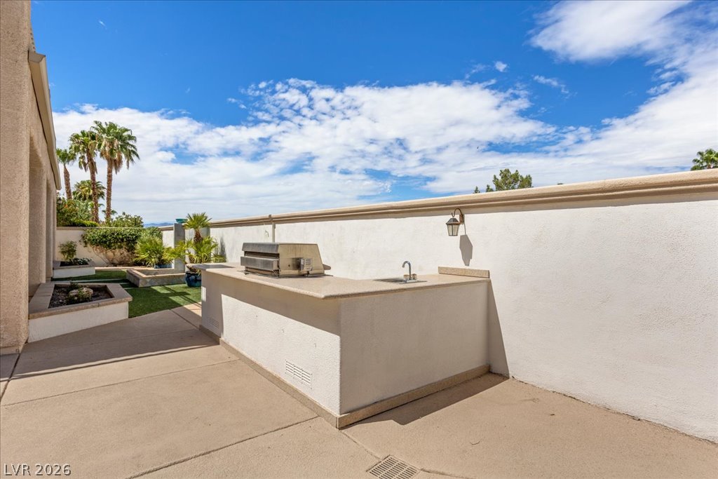 2500 Antique Blossom Avenue Henderson NV 89052
