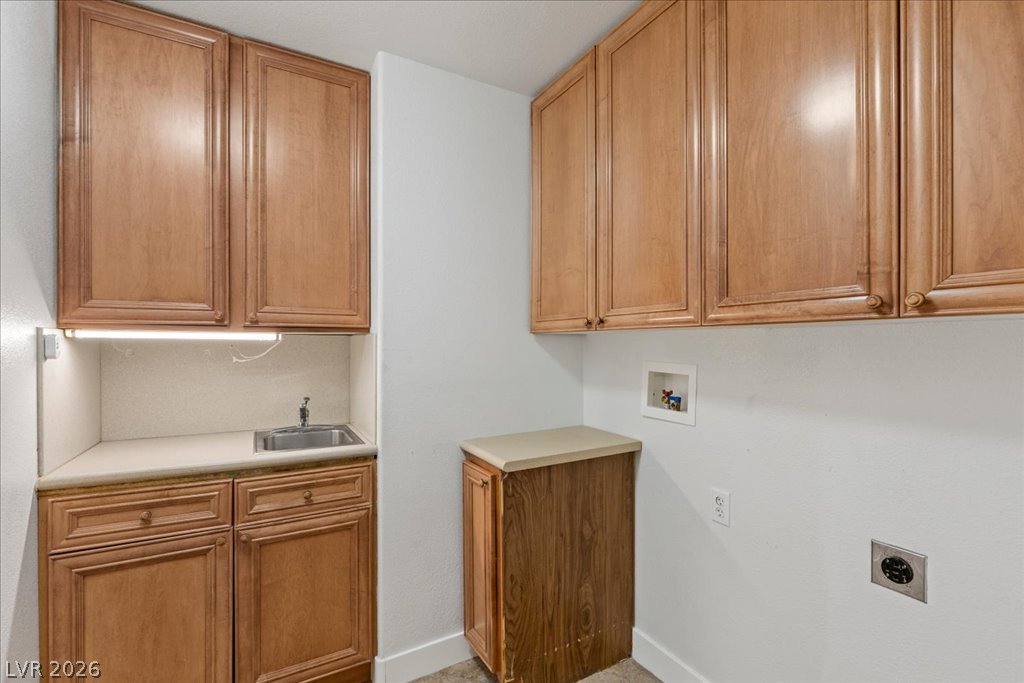 2500 Antique Blossom Avenue Henderson NV 89052
