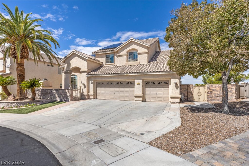 2500 Antique Blossom Avenue Henderson NV 89052