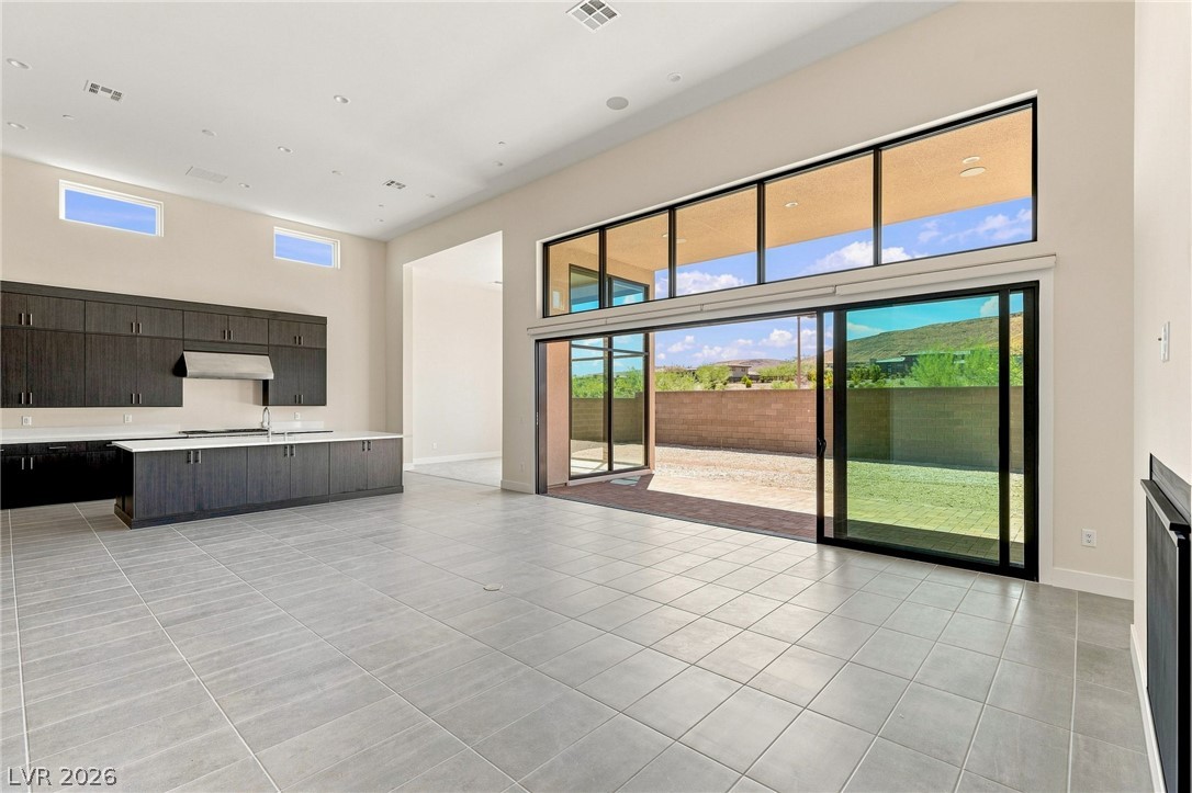 10865 Agate Cliffs Avenue Las Vegas NV 89135