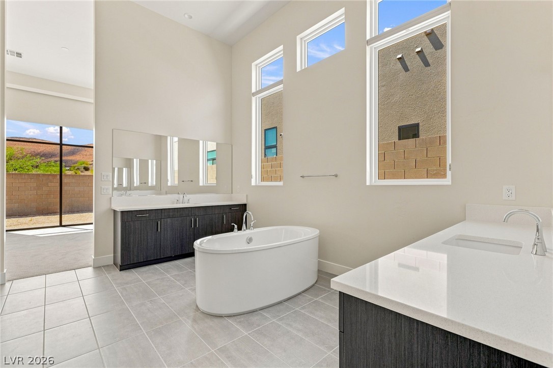10865 Agate Cliffs Avenue Las Vegas NV 89135