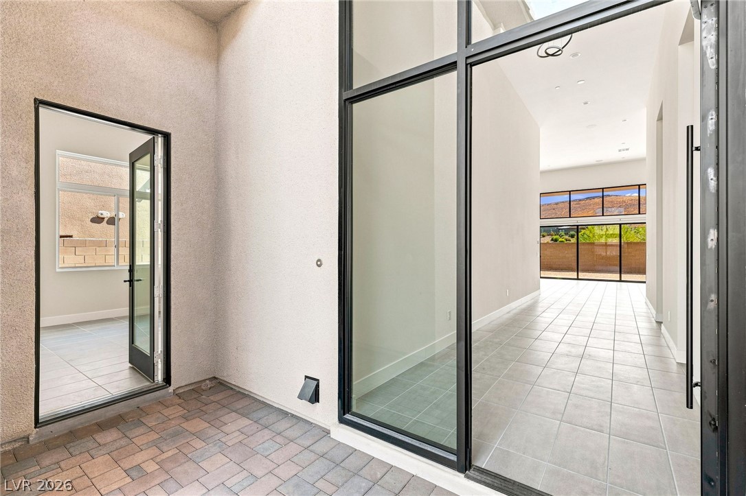 10865 Agate Cliffs Avenue Las Vegas NV 89135