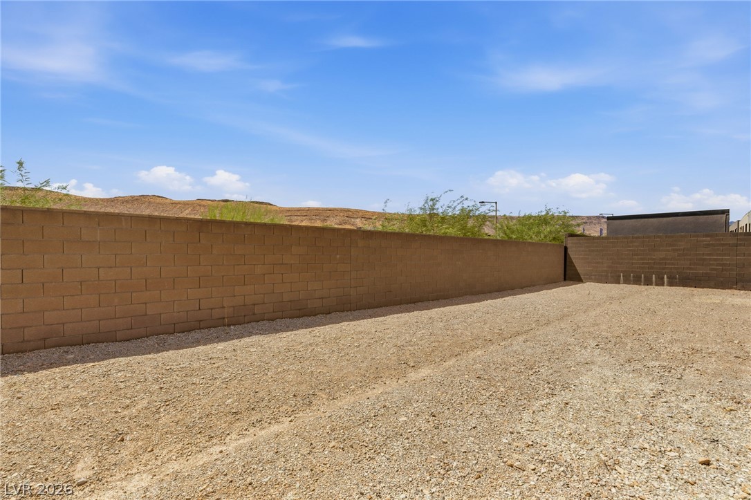 10865 Agate Cliffs Avenue Las Vegas NV 89135