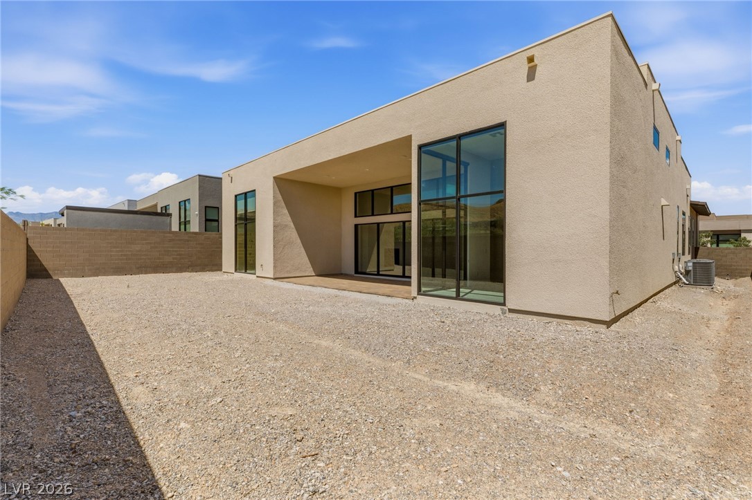 10865 Agate Cliffs Avenue Las Vegas NV 89135